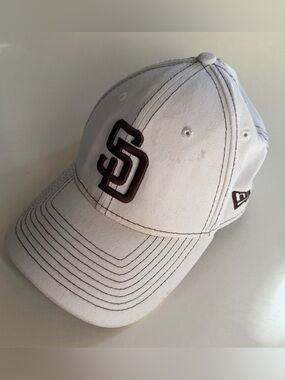 Sporty & Rich White Adjustable Strapback Cap